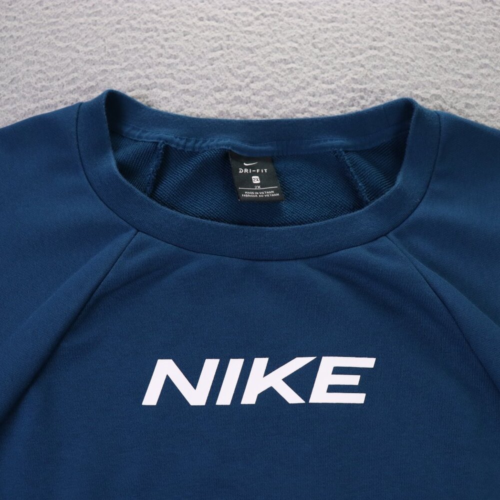 Nike Dry Cropped Sweatshirt Womens 2X Plus Blue LS Logo Center Swoosh DRI FIT - Picture 3 of 9
